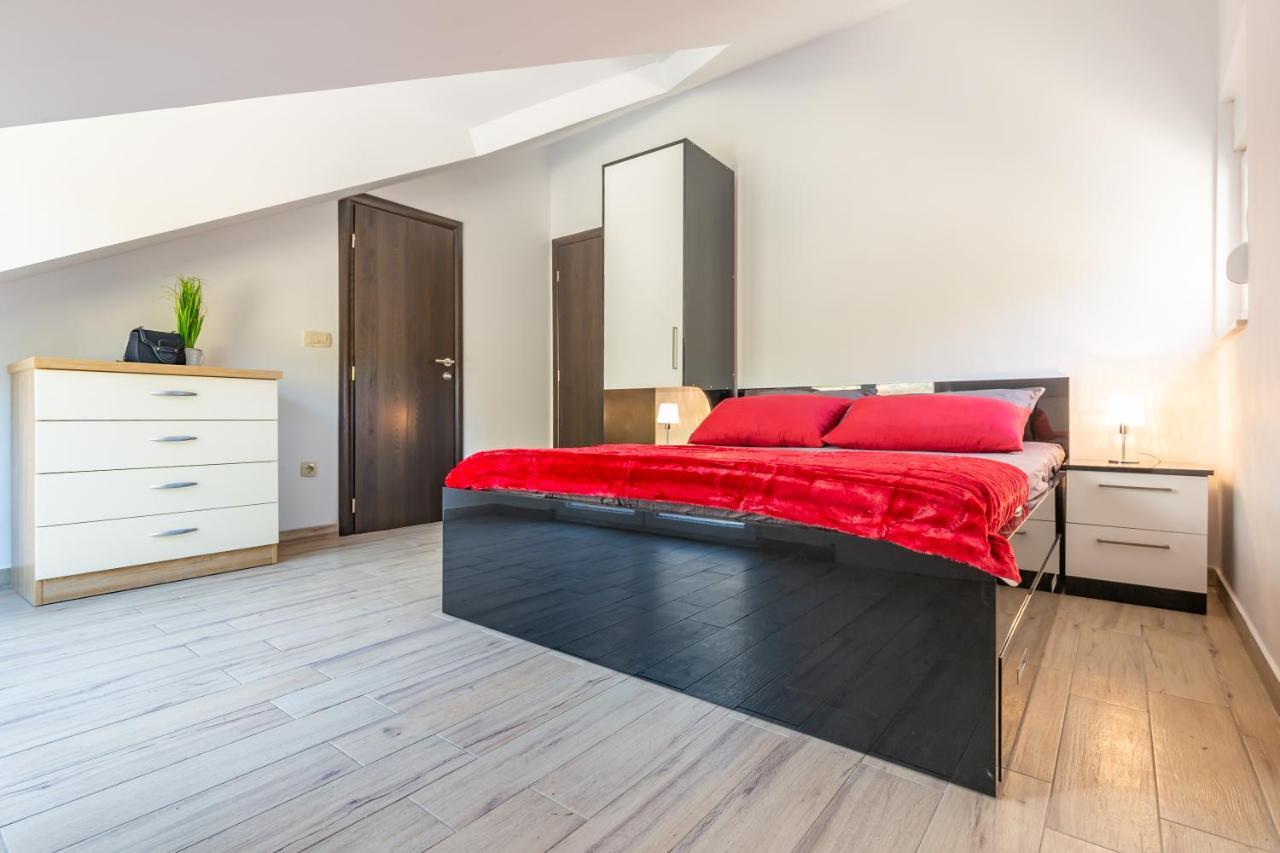 Ferdo 1 Hotel Makarska Luaran gambar